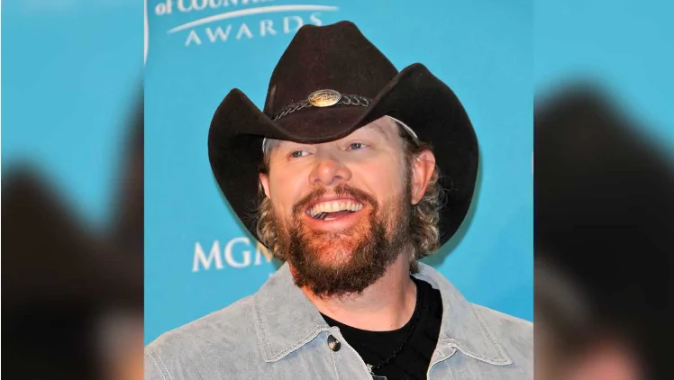 Toby Keith Breaks Unexpected News During Cancer Battle