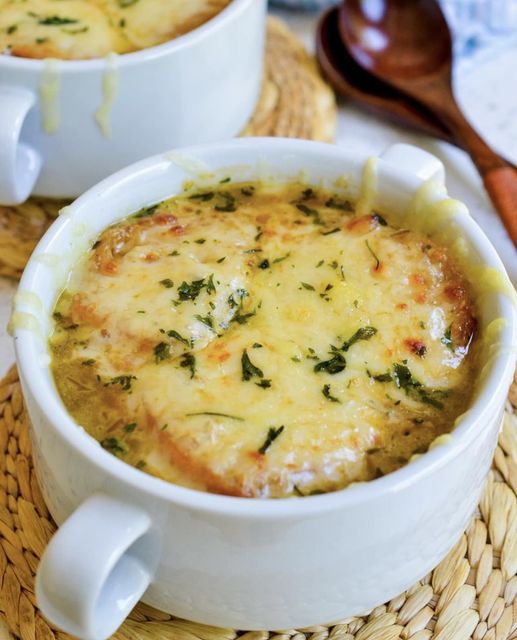 FRENCH ONION SOUP