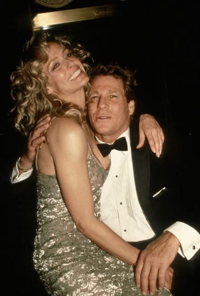 Ryan O’Neal buried next to longtime love Farrah Fawcett – he died unable to fulfill his promise to her