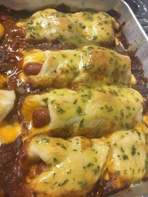 CHILI CHEESE DOG BAKE !!