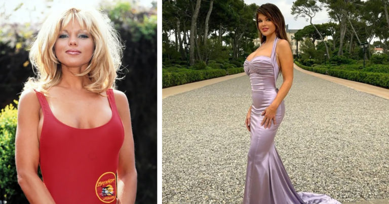 Is she truly 54 years old? The most attractive “Baywatch” actress posted a snapshot of herself in her underwear – you can’t take your eyes off her.