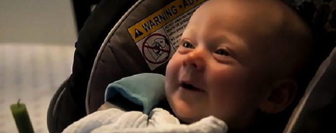 The 4-month-old baby has started singing songs with his mother. He enjoys listening to his mother and doing it on his own.Look her amazing video