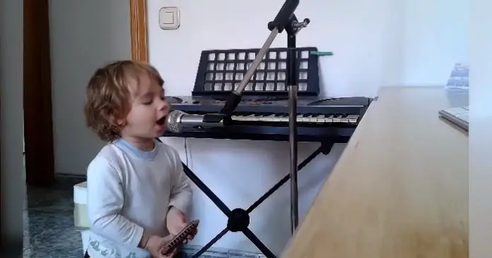 He’s Only 2 Yrs Old, but Wait Till You See Him Sing The Blues!