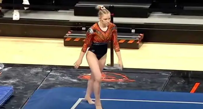 Gymnast Grabs a Perfect 10 With Exceptionally High Tumbles
