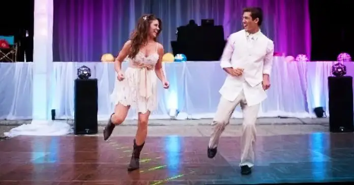 Bride and Groom Surprise Wedding Dance To ‘Footloose’ Brings Down the House