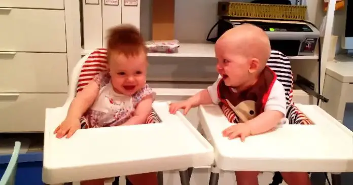 He Started Giggling Uncontrollably, Now Watch How His Twin Reacts…