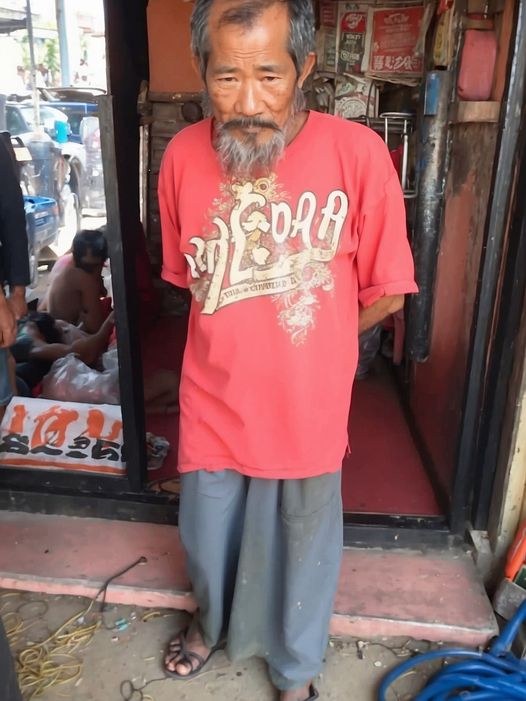 A man was kicked out of a store for his clothes