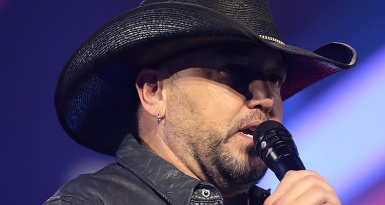 After bringing his son to the ER, Jason Aldean posts a health update.