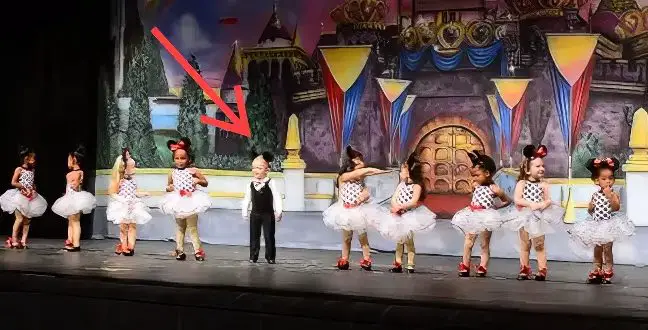 Toddler “Mickey Mouse” Dance Recital Goes Hilariously Wrong