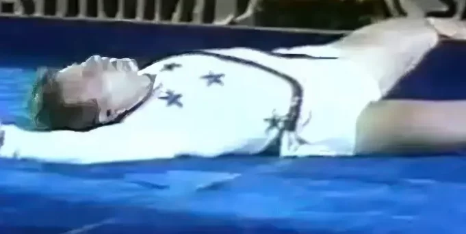 Gymnast Performs Hilarious Routine That Has the Whole Crowd In Stitches