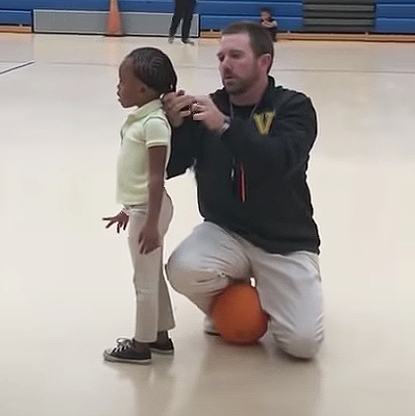 A coach’s act of kindness during a kids’ basketball game has gone viral online