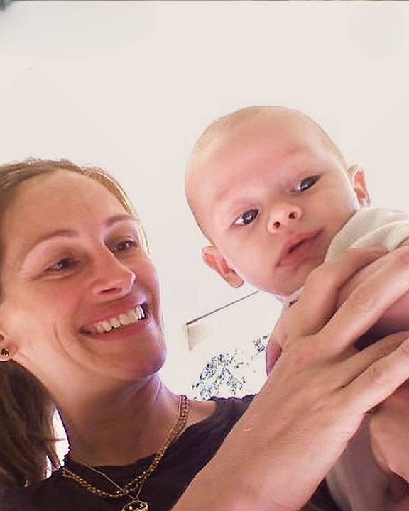 Julia Roberts Shares Rare Photo of Son Henry on His ‘Beautiful’ 17th Birthday