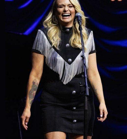 We Left. As Did LOTS of the Crowd’: Fans Shame Miranda Lambert for Her Behavior at Montana Festival – What Happened?