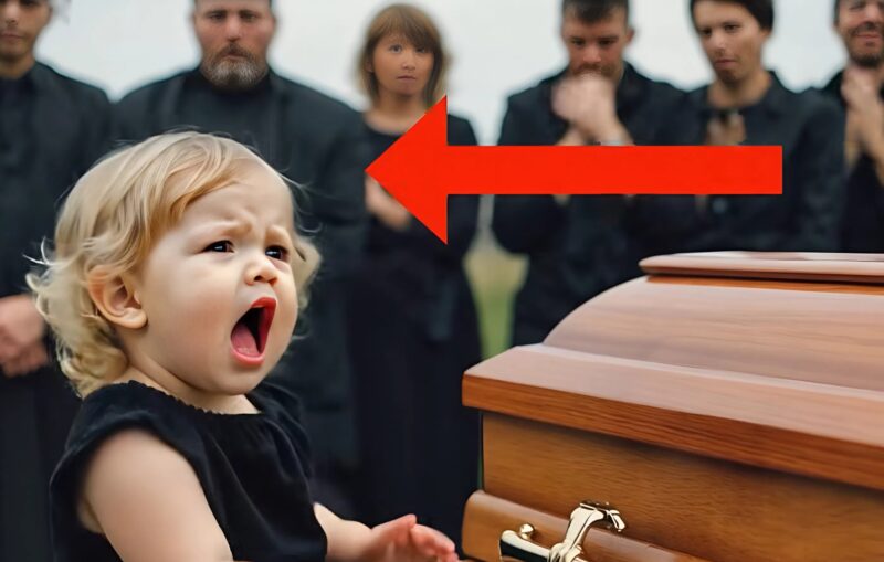 During her father’s funeral, a little girl looked at the coffin and shouted that daddy was just sleeping — and at that moment, the guests discovered something horrifying